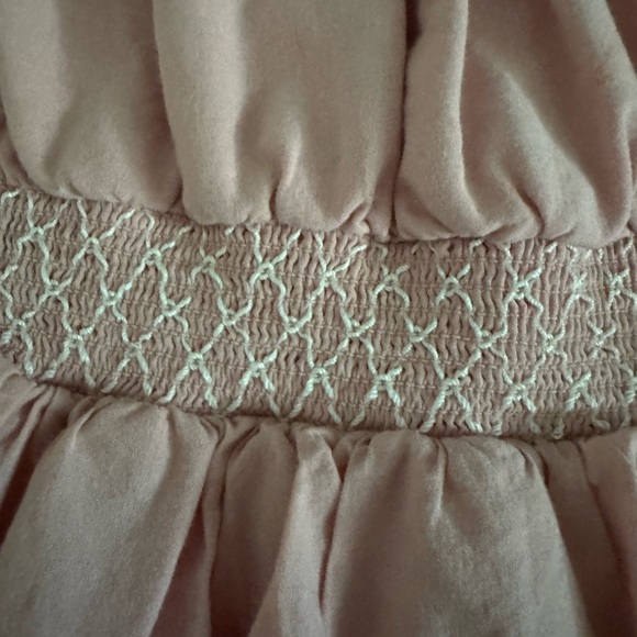 Baby GAP Blush Pink Dress 18-24mo eyelet sleeves & smocked waist - Picture 4 of 7